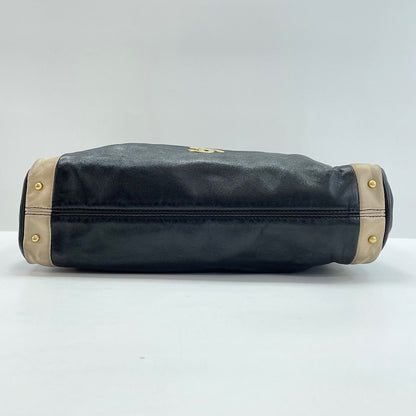 Chanel Handbag Olsen Black — view 7