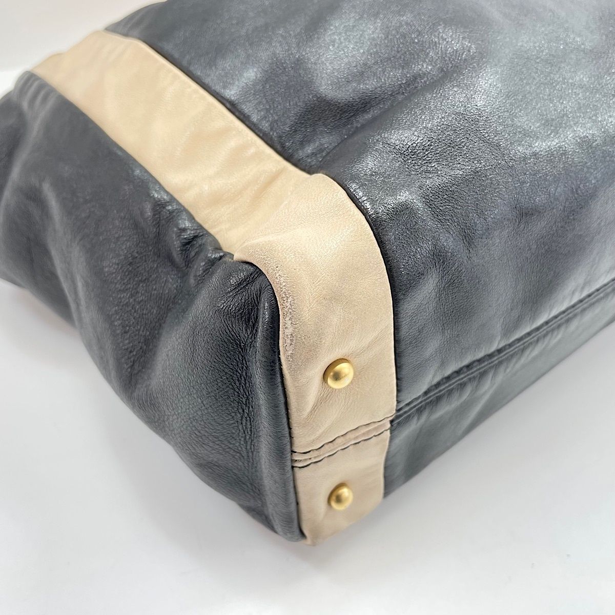 Chanel Handbag Olsen Black — view 8
