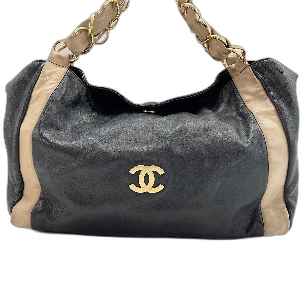 Chanel Handbag Olsen Black — view 2