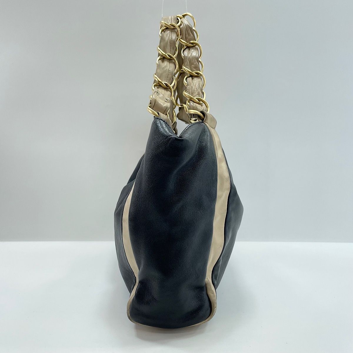 Chanel Handbag Olsen Black — view 5
