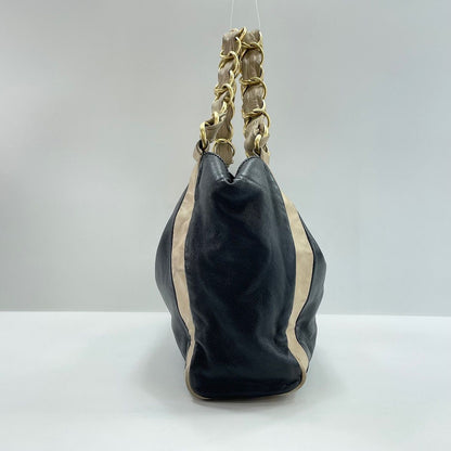 Chanel Handbag Olsen Black — view 6