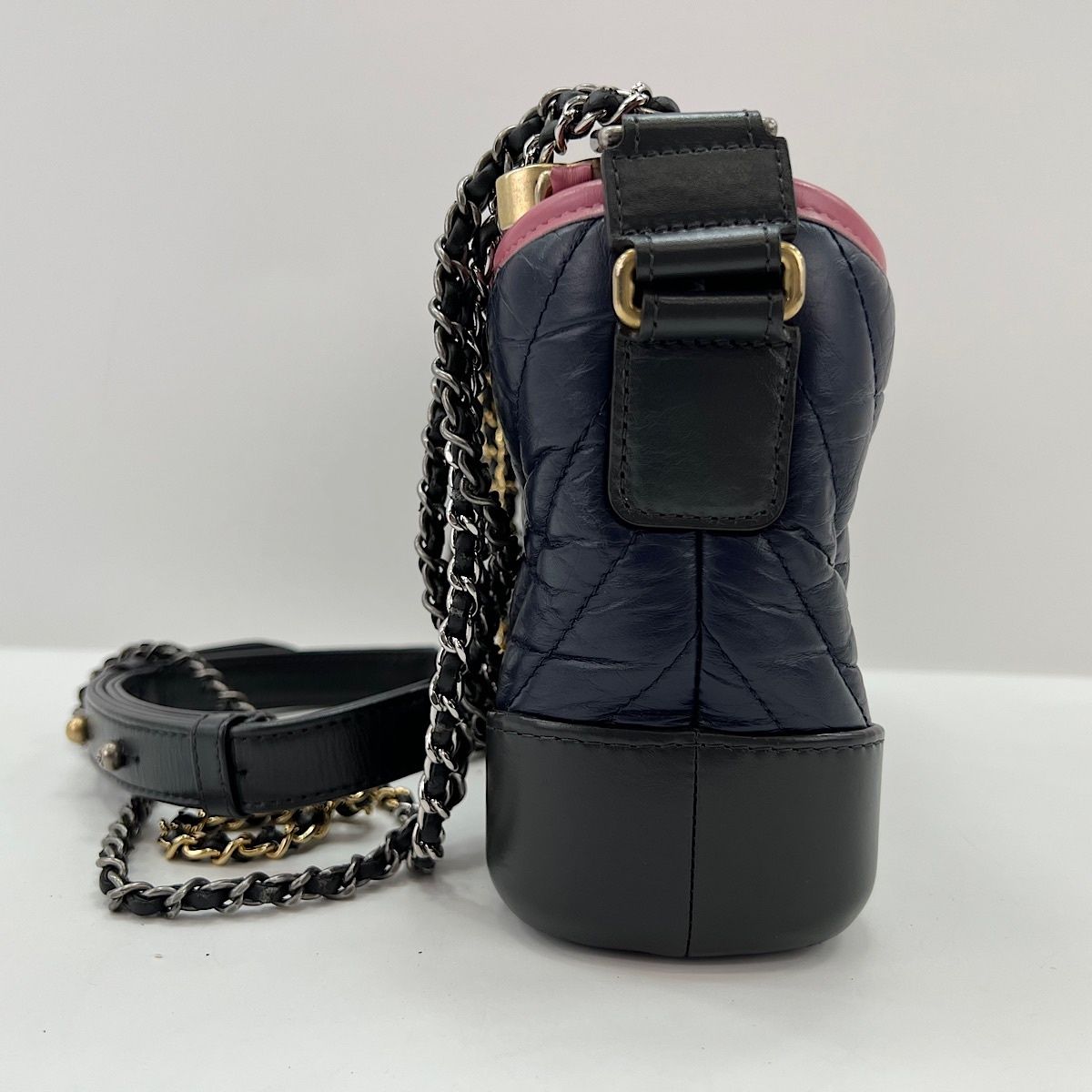Chanel Shoulder Bag Gabrielle — view 6