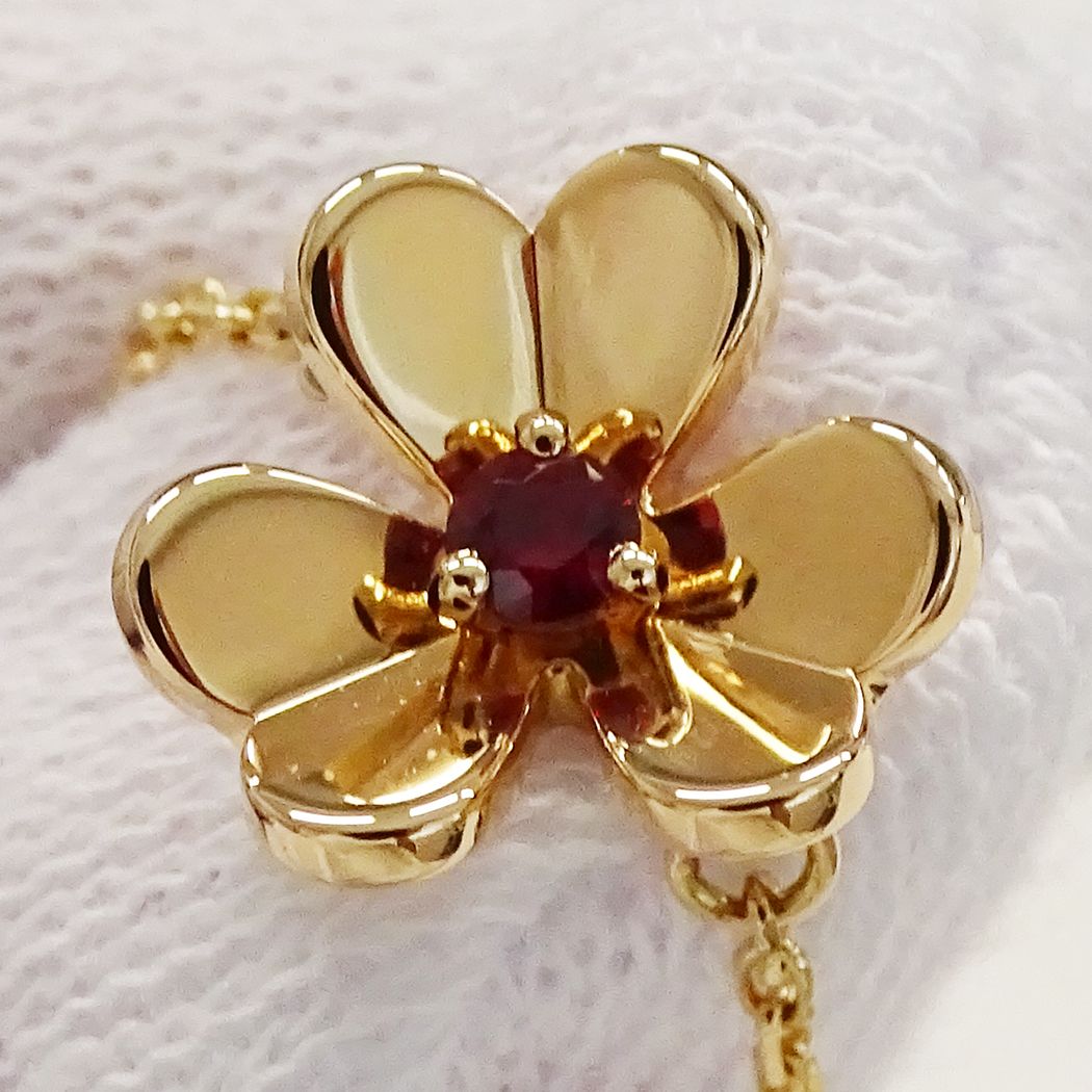 Van Cleef & Arpels Bracelet Ruby Frivole Mini Pink Gold — view 6