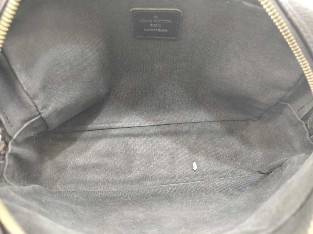Louis Vuitton Second Bag Karga Ardoise Taiga Silver — view 8