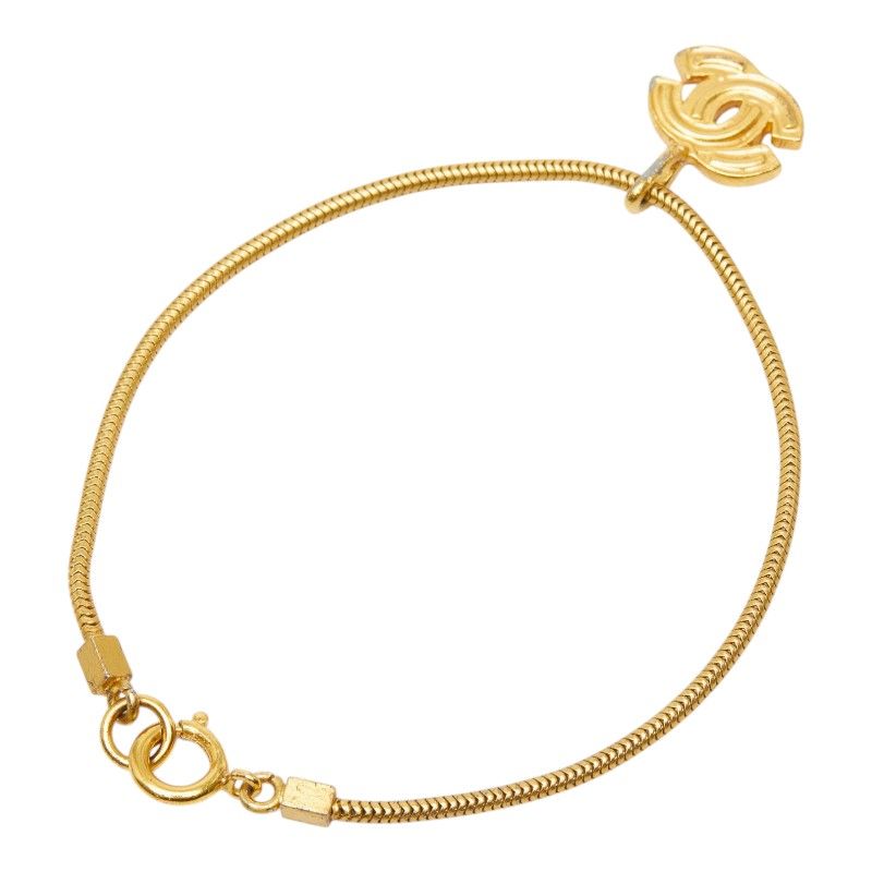 Chanel CC Logo Bracelet Gold Plated — view 2