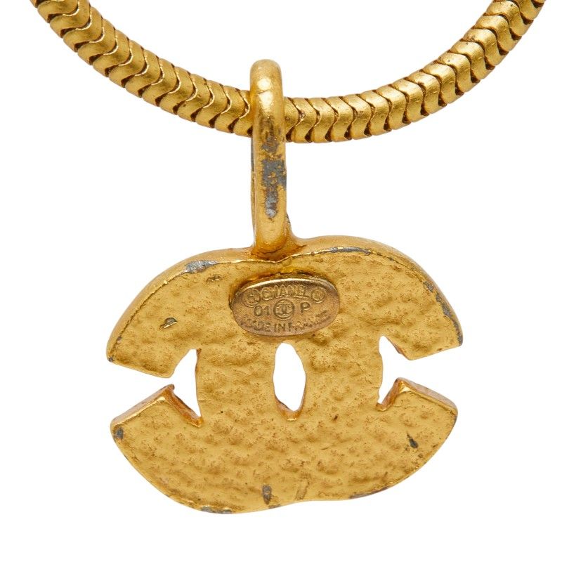 Chanel CC Logo Bracelet Gold Plated — view 5