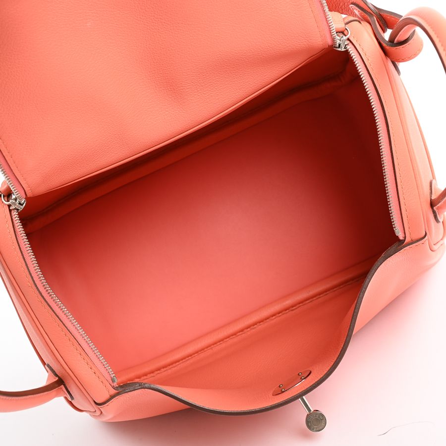 Hermes Shoulder Bag Lindy 26 — view 4
