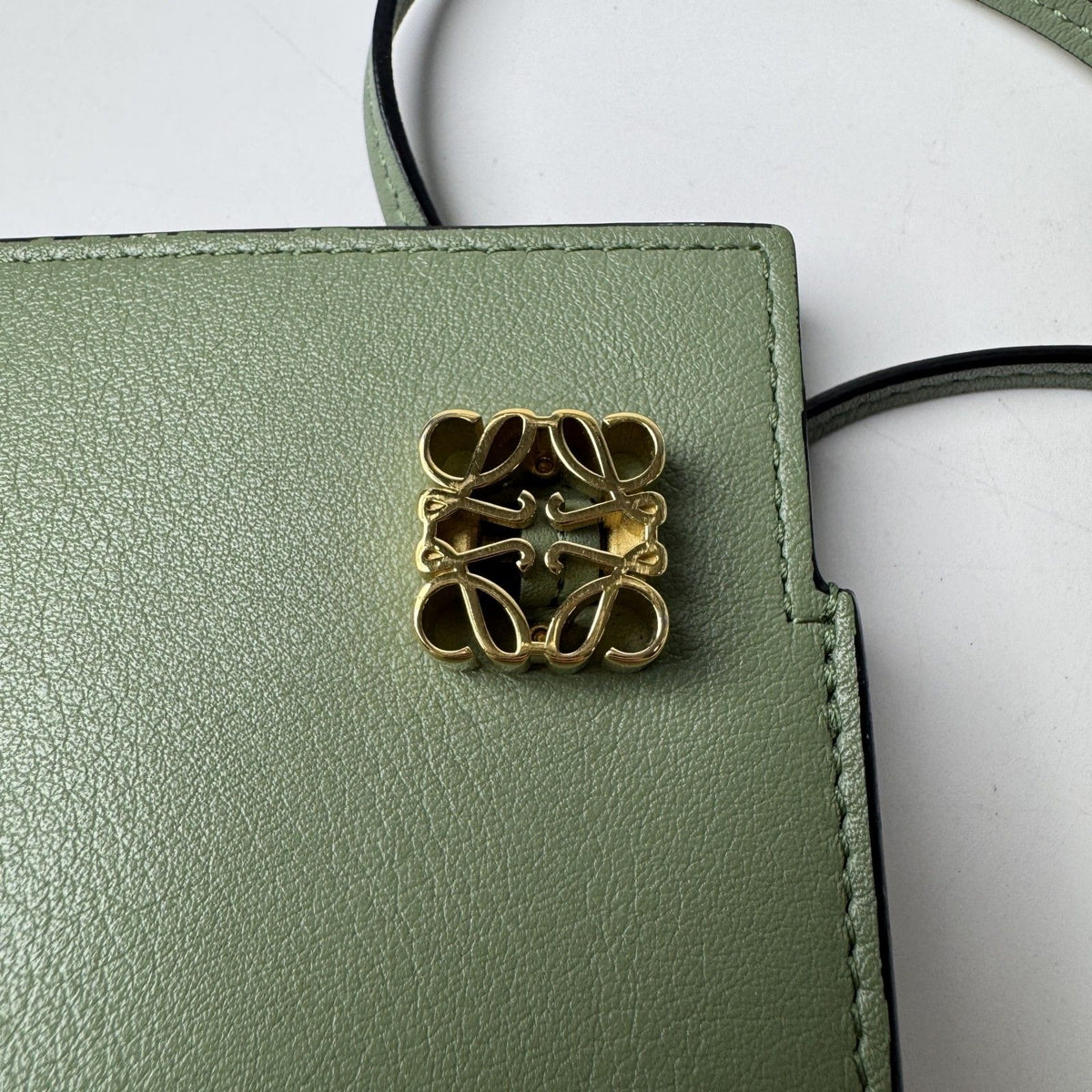 Loewe Dice Pocket Shoulder Bag Anagram — view 8
