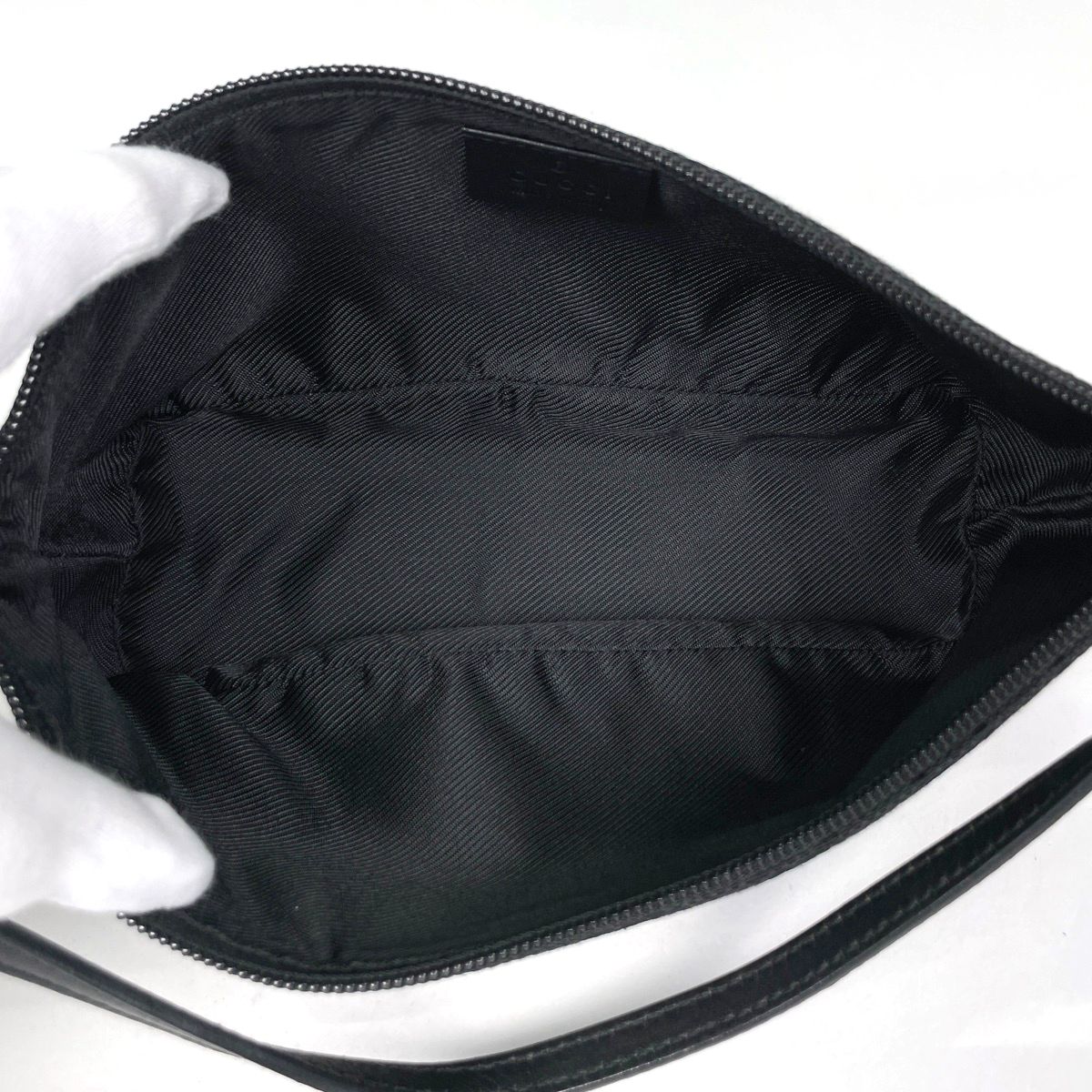 Gucci Handbag GG Pattern Pouch Canvas Black — view 6