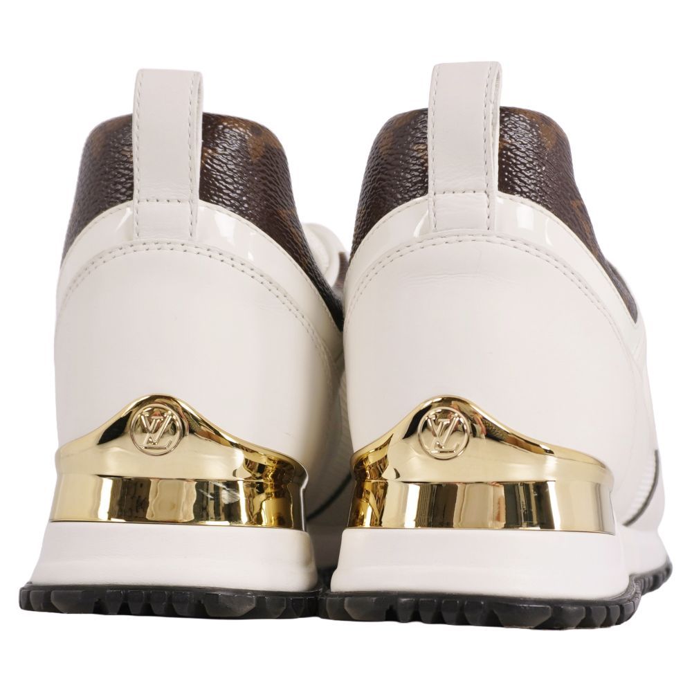 Louis Vuitton Sneakers Run Away — view 5