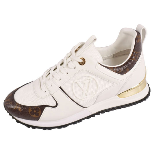 Louis Vuitton Sneakers Run Away