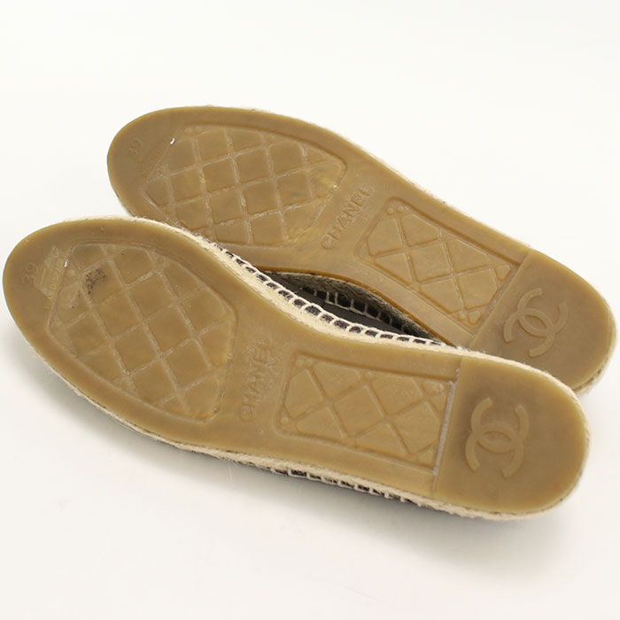 Chanel Espadrilles CC Logo Shoes Leather — view 8