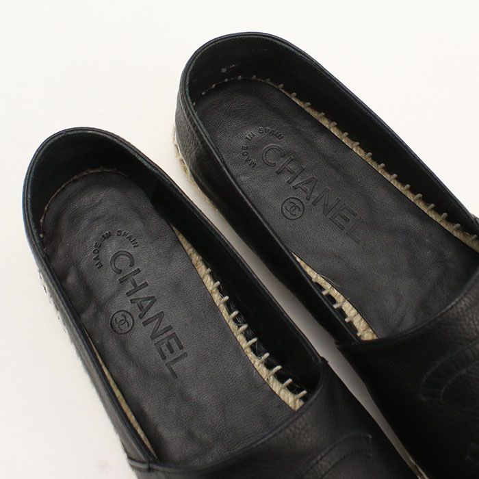 Chanel Espadrilles CC Logo Shoes Leather — view 6