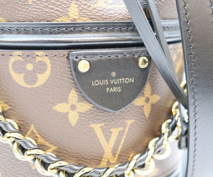 Louis Vuitton Monogram Kanoe 2-Way Shoulder Bag — view 6