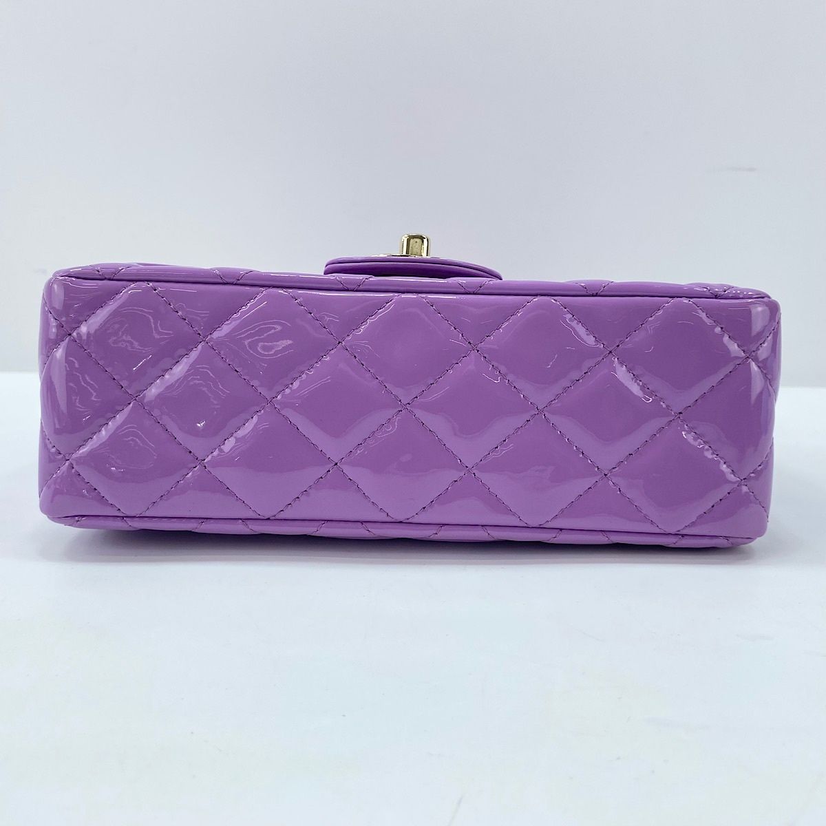 Chanel Shoulder Bag Mini Quilted — view 7