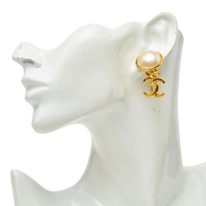 Chanel 95P CC Logo Vintage Swing Earrings 95 Gold Plated Faux Pearl — view 5