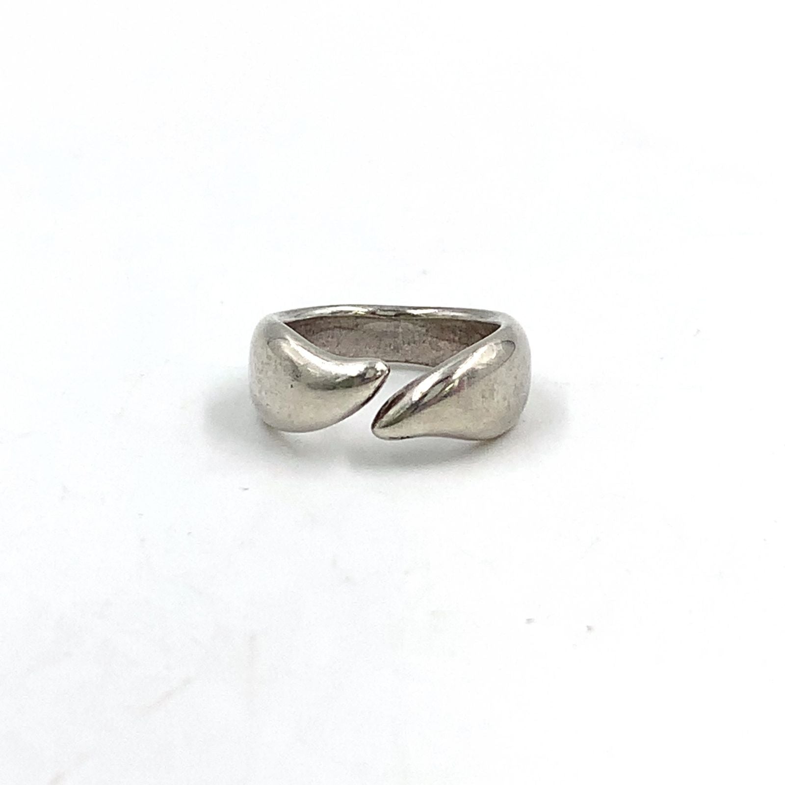 Tiffany & Co Elsa Peretti Feather Silver Ring