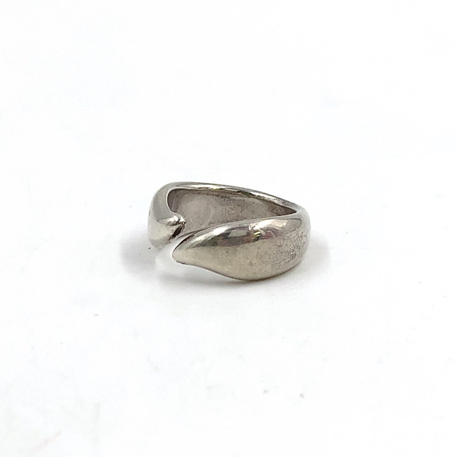 Tiffany & Co Elsa Peretti Feather Silver Ring — view 2