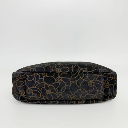 Chanel Camellia Print CC Logo Chain Shoulder Bag Suede Leather Black Silver — view 6