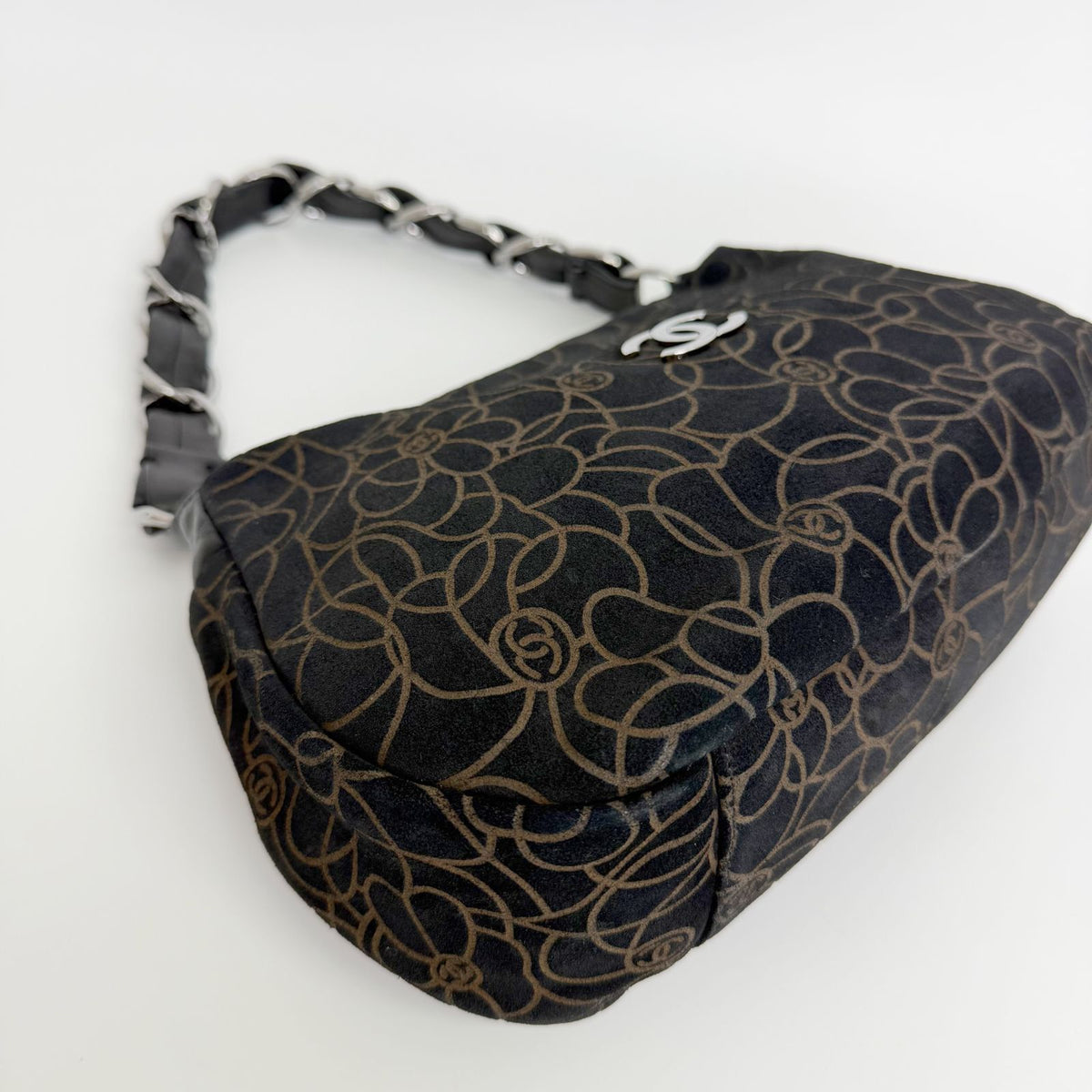 Chanel Camellia Print CC Logo Chain Shoulder Bag Suede Leather Black Silver — view 7
