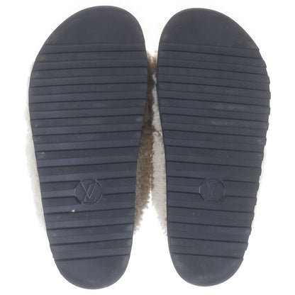 Louis Vuitton Paseo Line Monogram Fleece Shearling Leather Flat Sandals Shoes — view 5