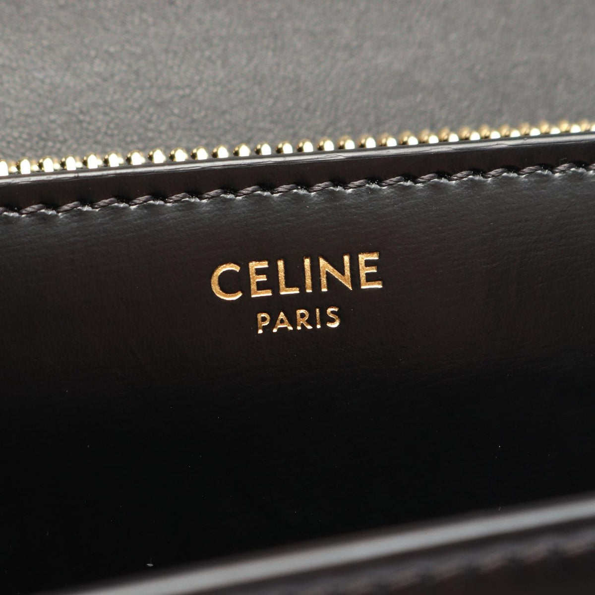 Celine Shoulder Bag Claude Triomphe Large Black Leather Chain — view 4