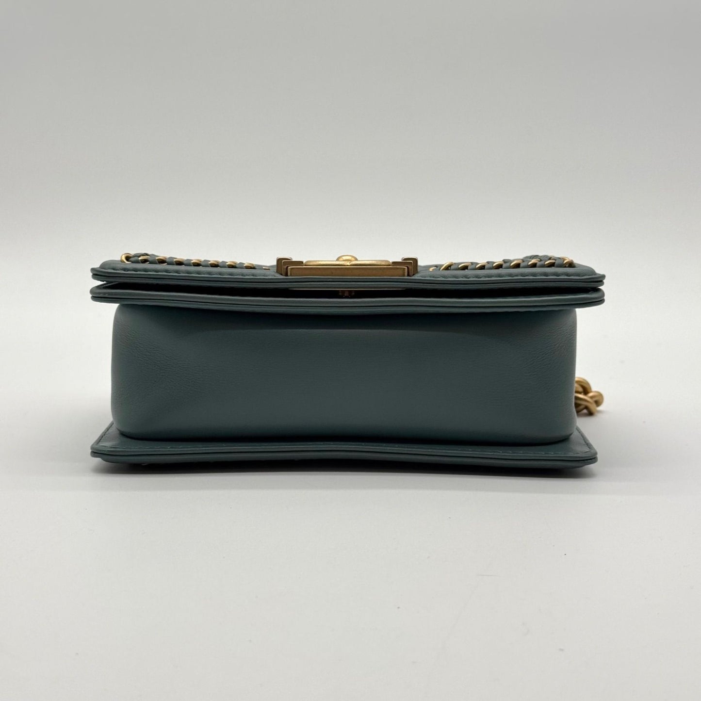 Chanel Shoulder Bag Boy Top Handle CC Logo Leather — view 5