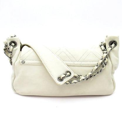 Chanel Diamond Stitch Chain Shoulder Bag Leather White — view 4
