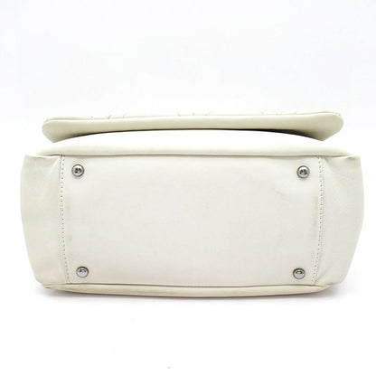 Chanel Diamond Stitch Chain Shoulder Bag Leather White — view 6