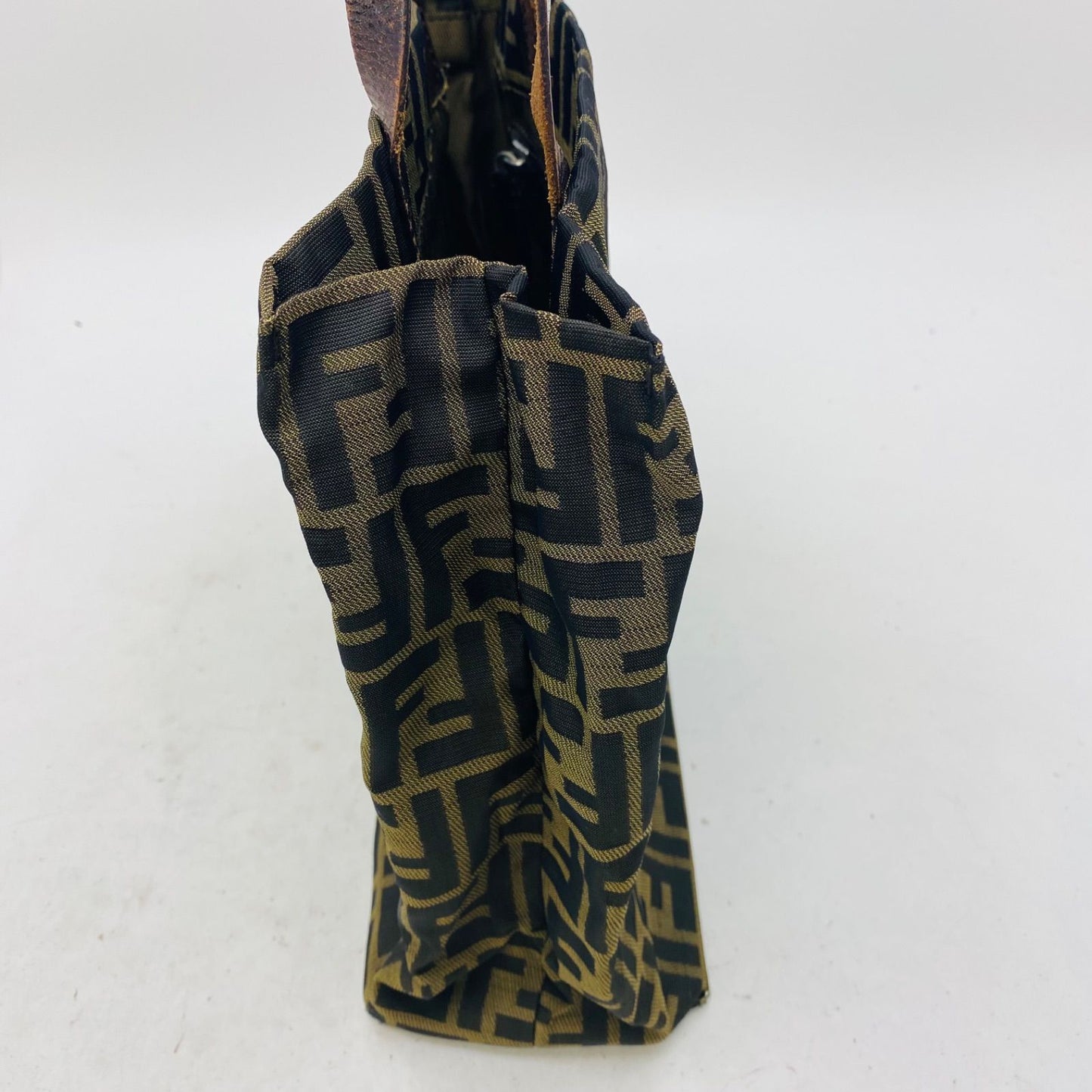 Fendi Zuka Tote Iconic Brown — view 6