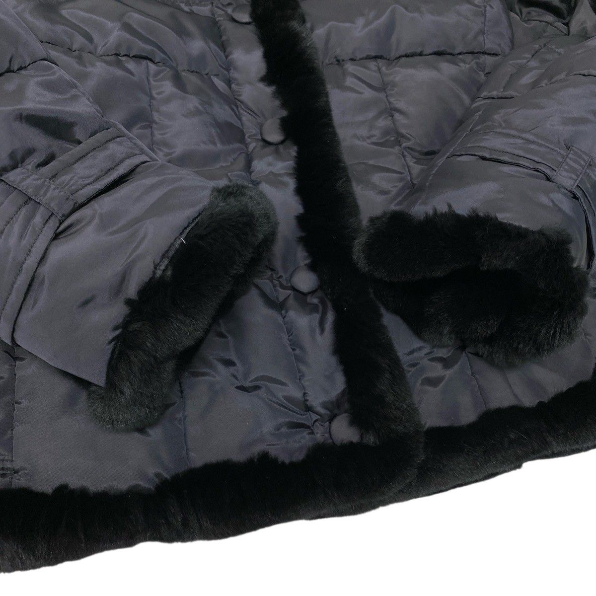 Max Mara Weekend Line Down Jacket Stand Collar — view 7