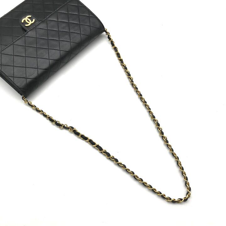 Chanel CC Logo Quilted Push Lock Lambskin Chain Shoulder Bag Black — view 6