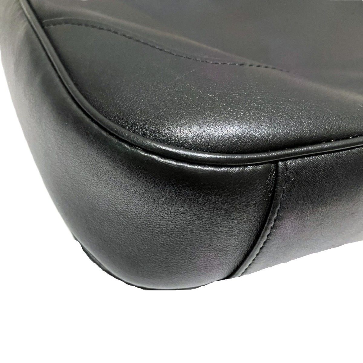 Gucci Bamboo Shoulder Bag Leather — view 7