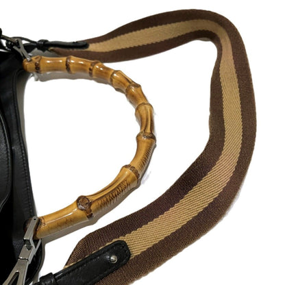 Gucci Bamboo Shoulder Bag Leather — view 6