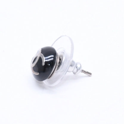 Chanel Button Earrings CC Logo Black Silver 03 — view 5