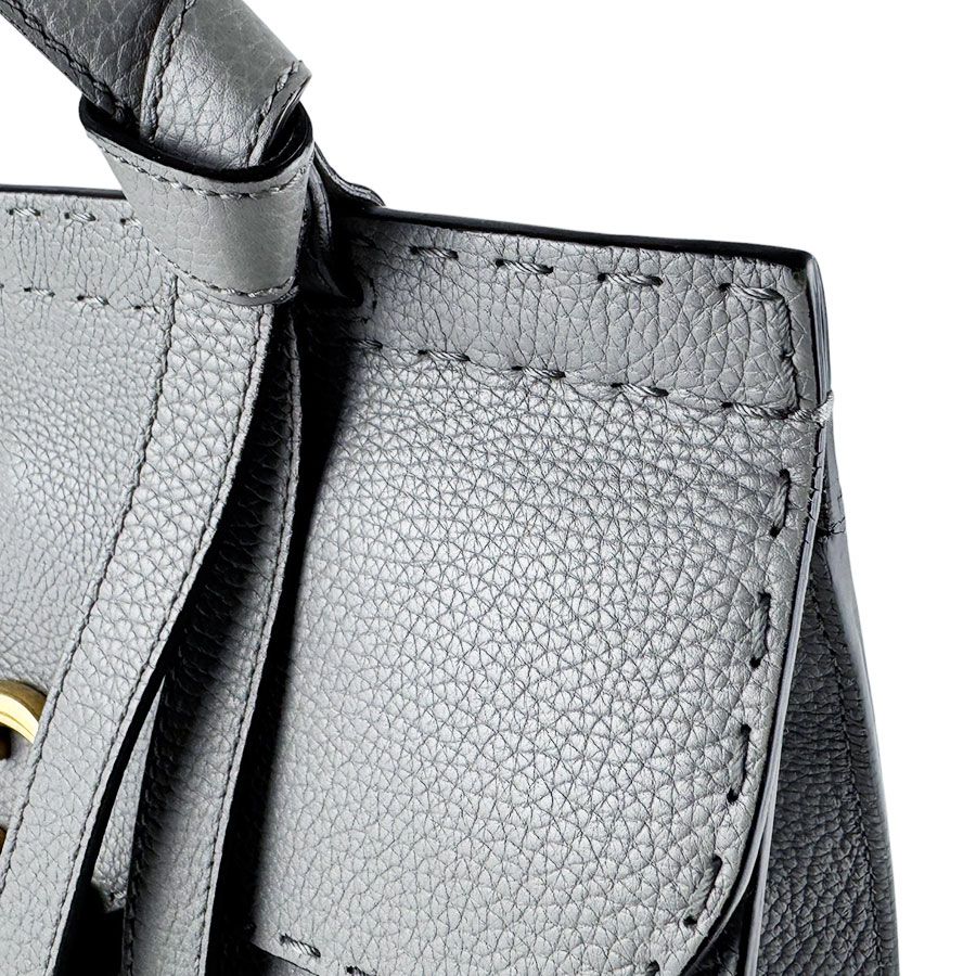 Gucci Shoulder Bag Gray — view 6