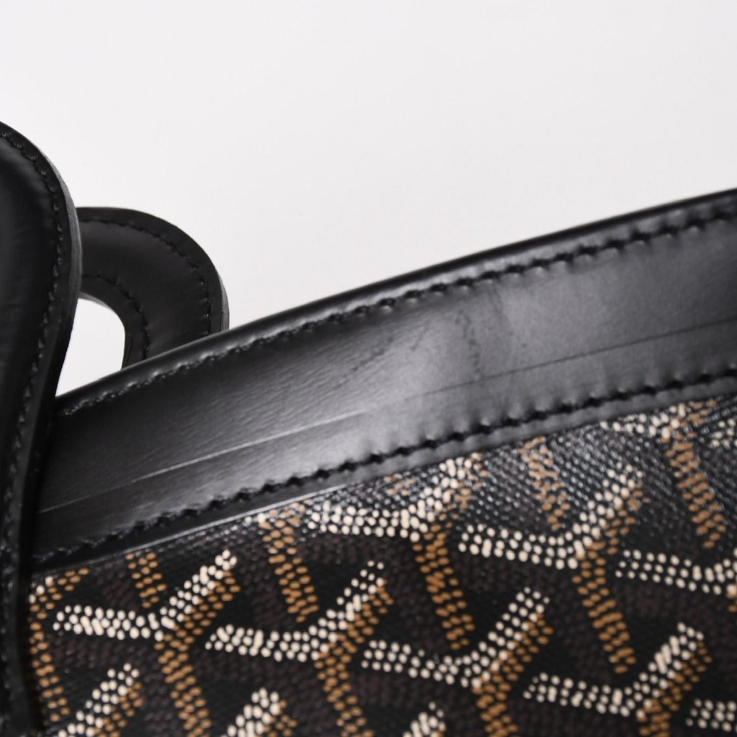 Goyard Beluga PM Handbag Leather Black Silver — view 7