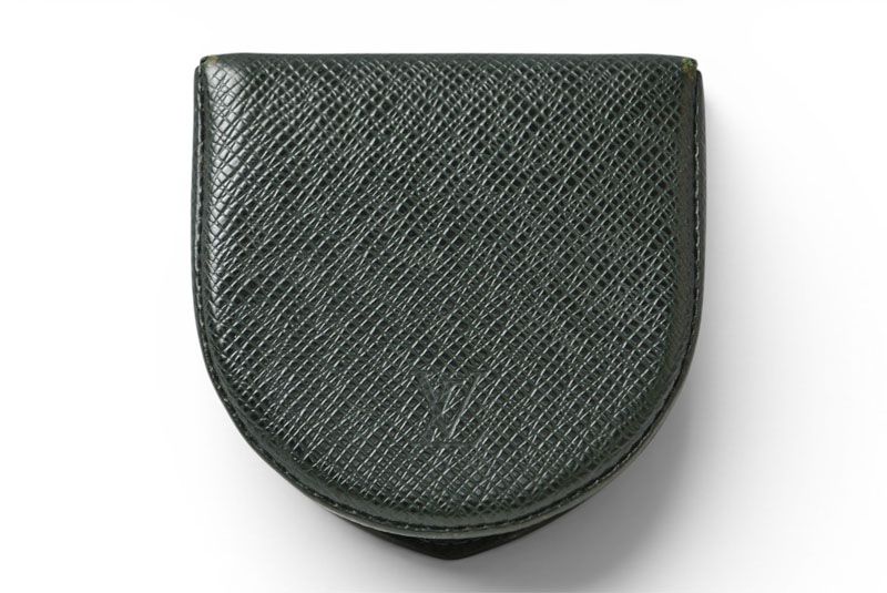 Louis Vuitton Coin Purse Porte-Monnaie Cuvette Taiga Esepia Dark Green