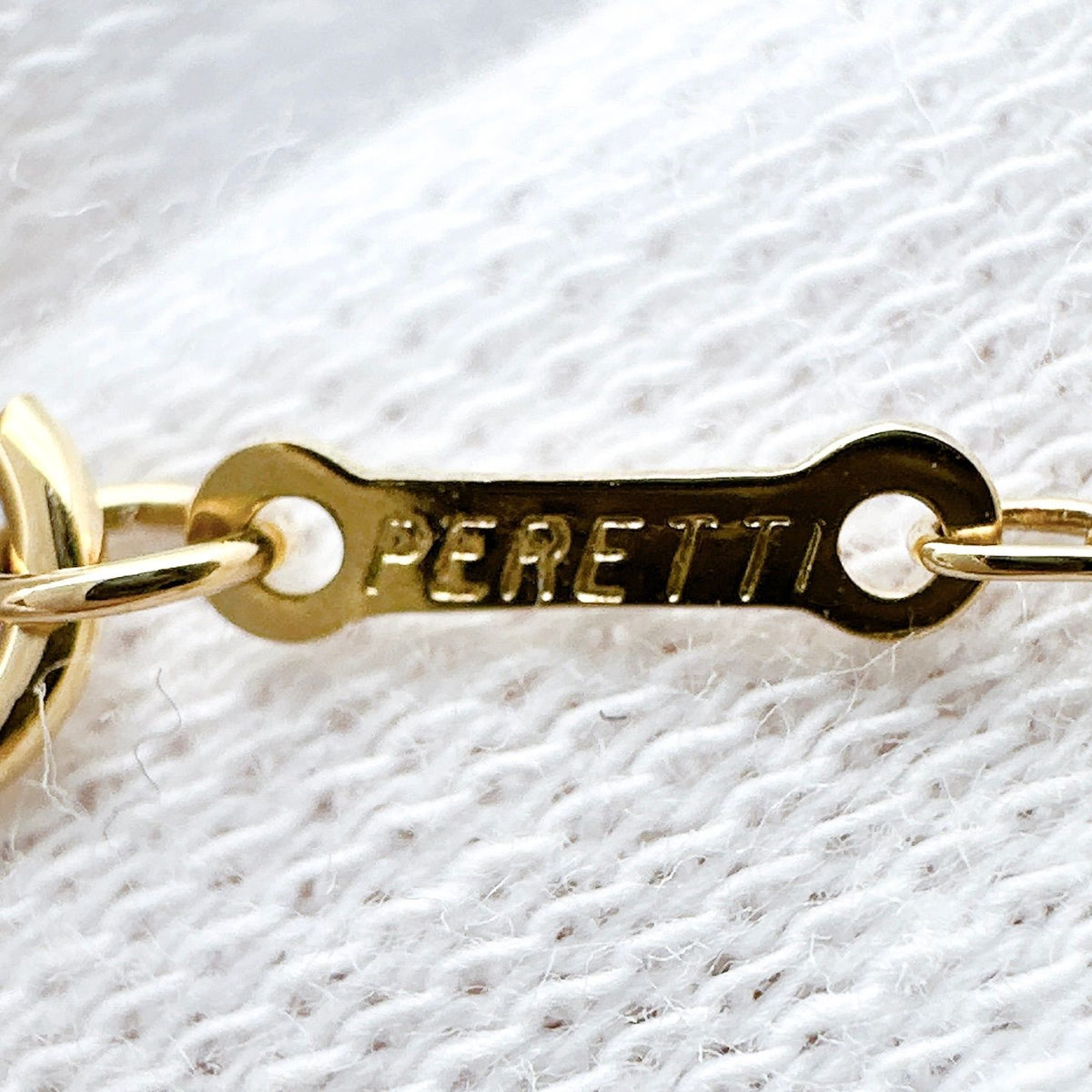 Tiffany & Co Full Heart Yellow Gold Necklace 40.5 — view 8