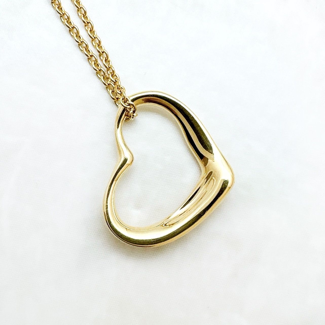 Tiffany & Co Open Heart Yellow Gold Necklace 41 — view 3