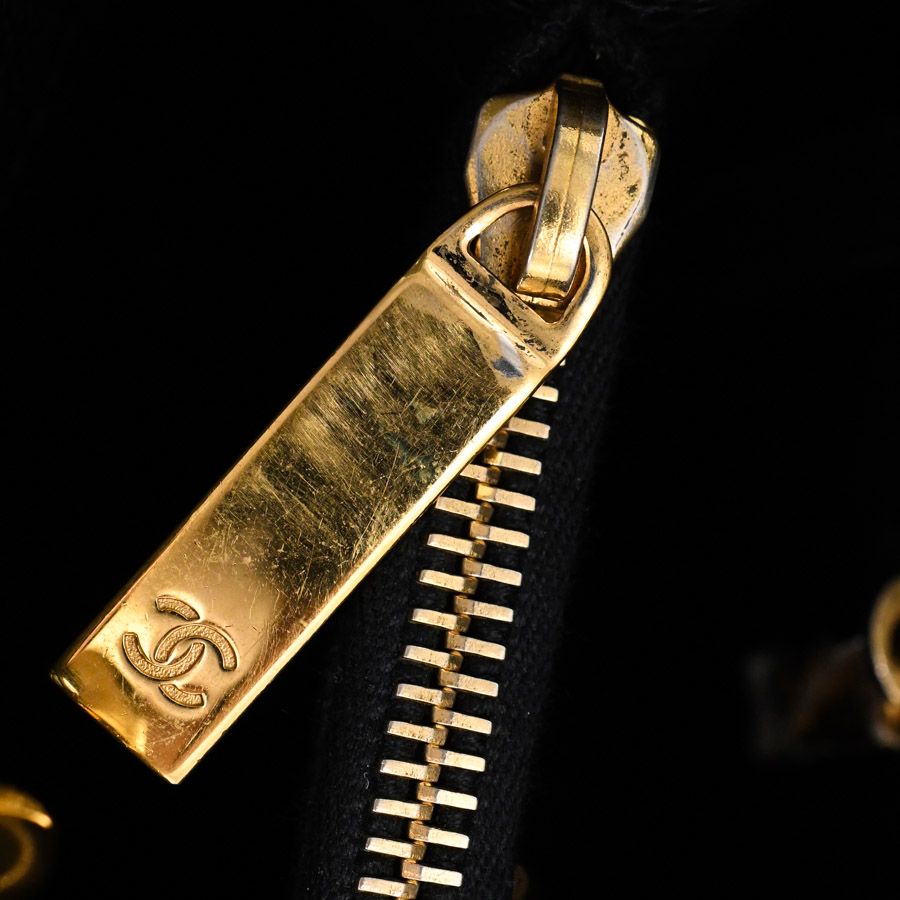Chanel Tote Bag Grand Shopping GST Chain — view 7