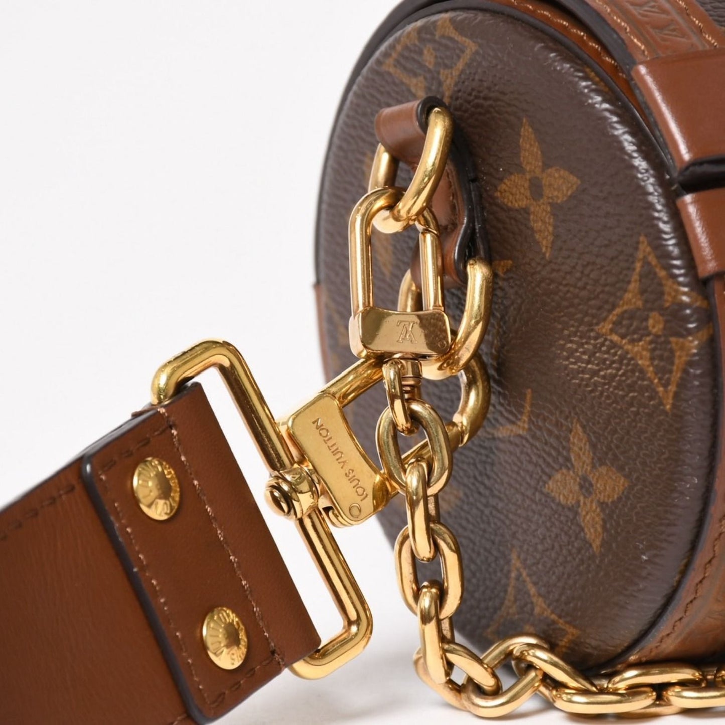 Louis Vuitton Papillon Trunk 2-Way Shoulder Bag Monogram Lambskin Gold — view 4