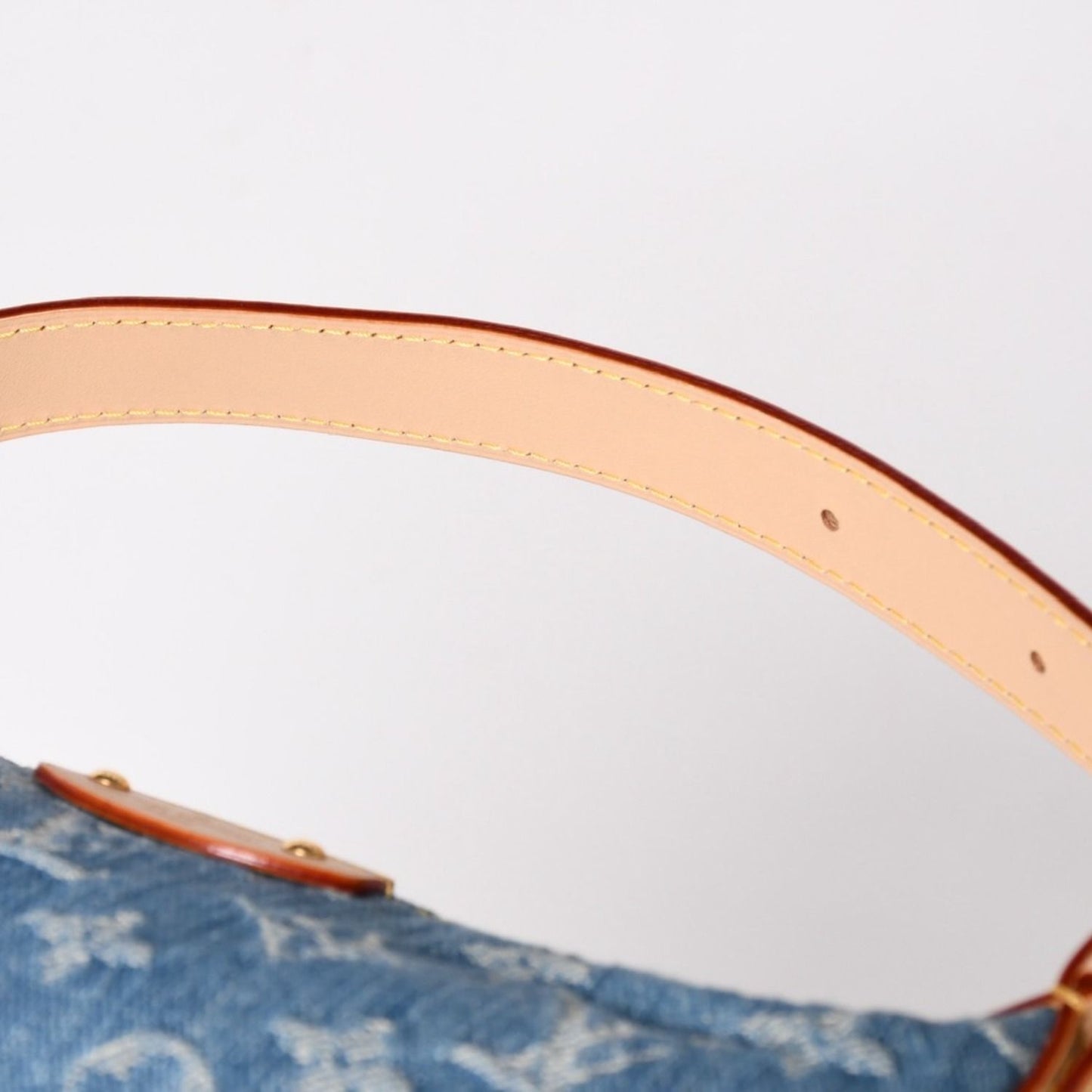 Louis Vuitton Pochette Hills Handbag Monogram Denim Indigo Blue Gold — view 7