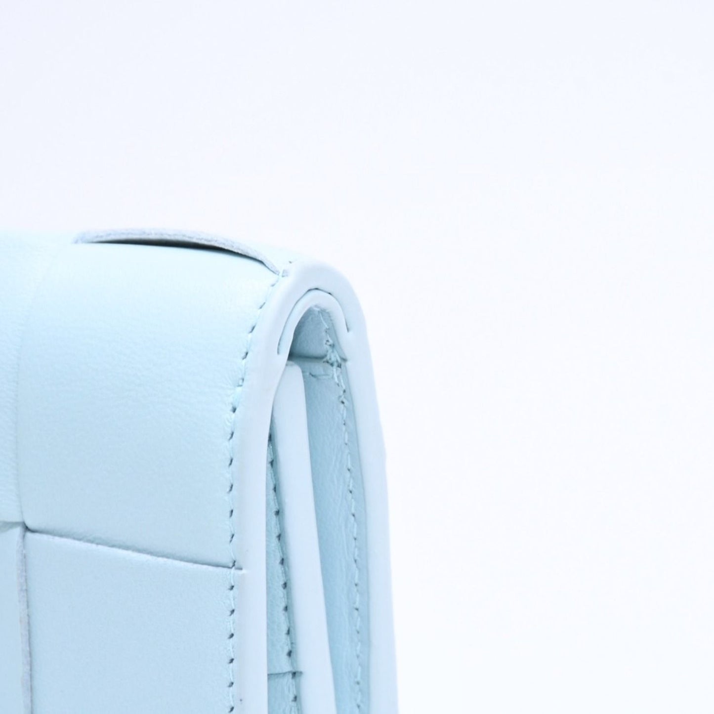 Bottega Veneta Trifold Wallet Maxi Intrecciato Cassette Compact Light Blue — view 5
