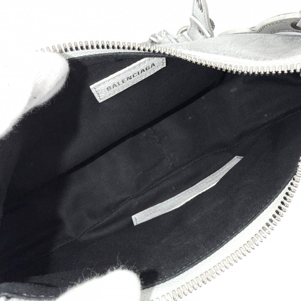 Balenciaga Shoulder Bag Le Cagole XS Bag Crossbody le Leather Gray Silver — view 4