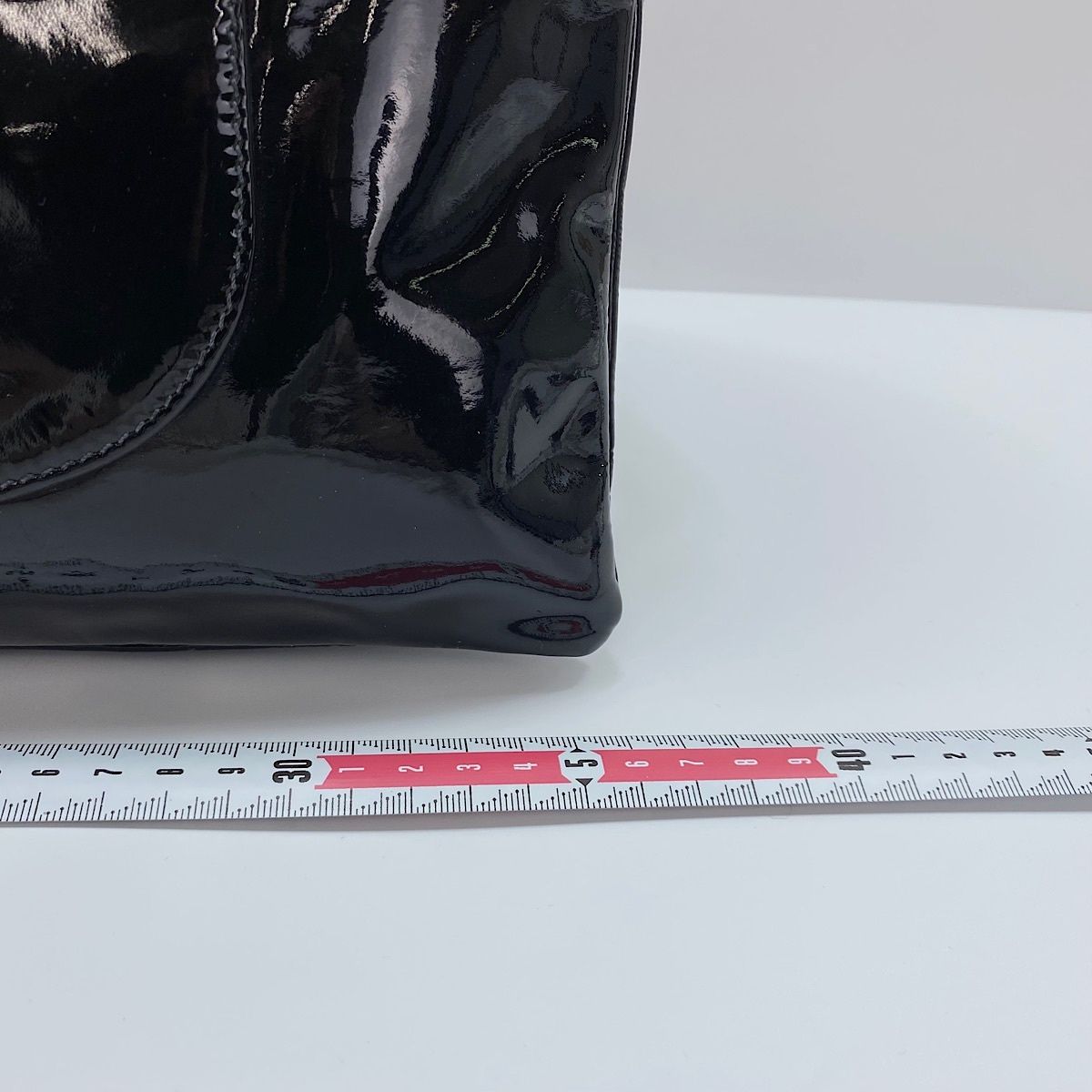 Chanel Shoulder Bag Camellia — view 4