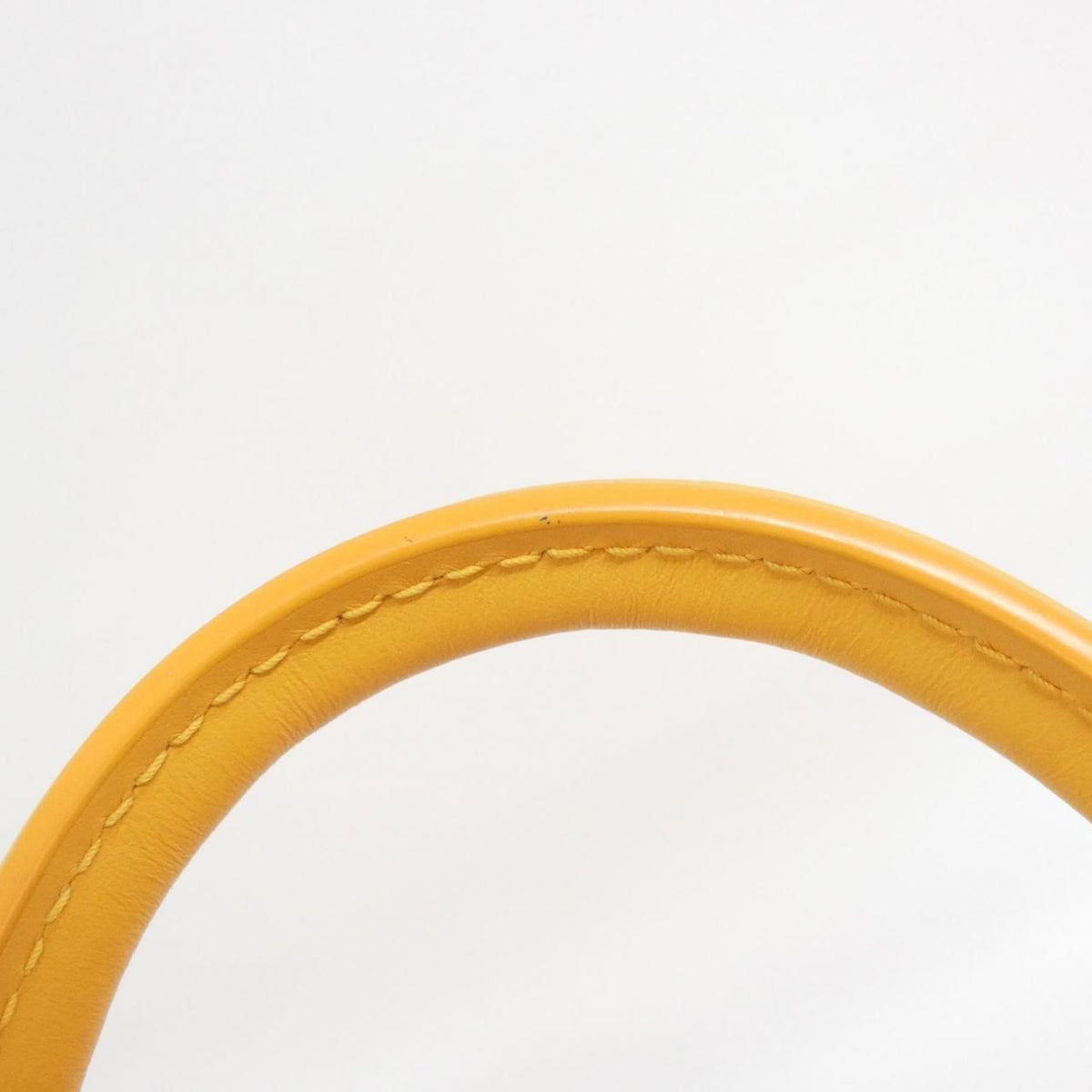 Louis Vuitton Monogram Heritage Sac Plat — view 6