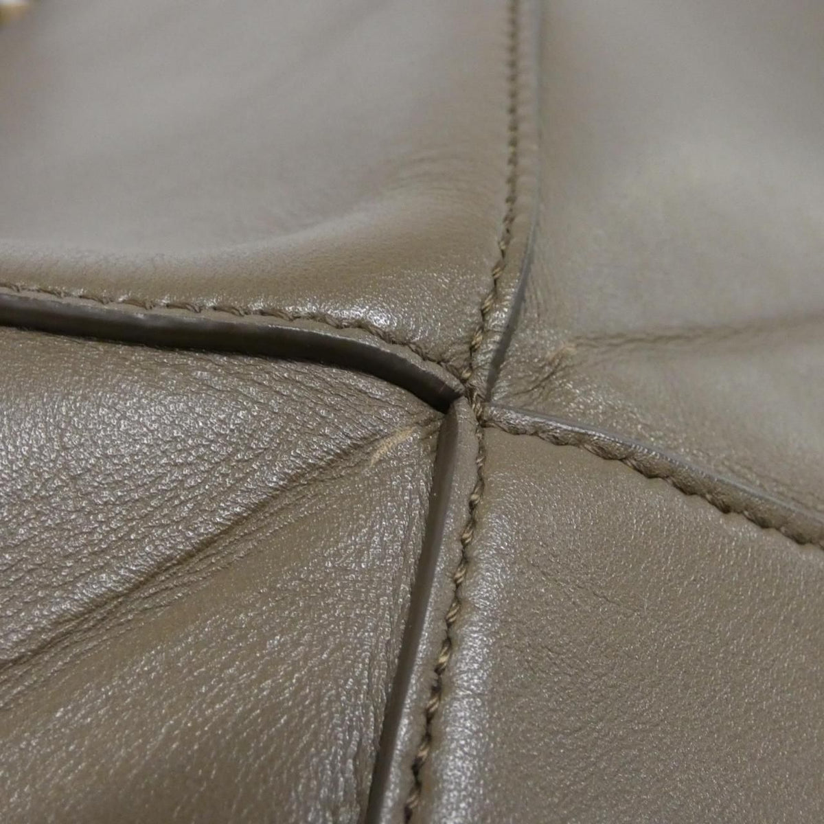 Loewe Puzzle Fold Tote Bag XXL — view 5