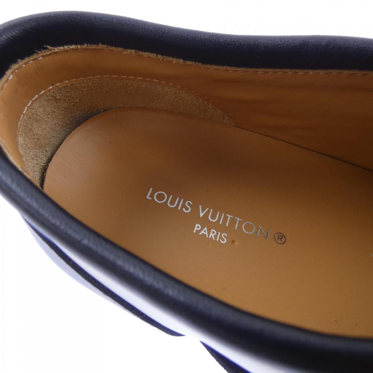 Louis Vuitton Line Sneakers — view 6