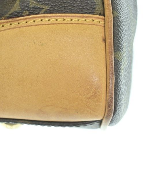 Louis Vuitton Shoulder Bag — view 8